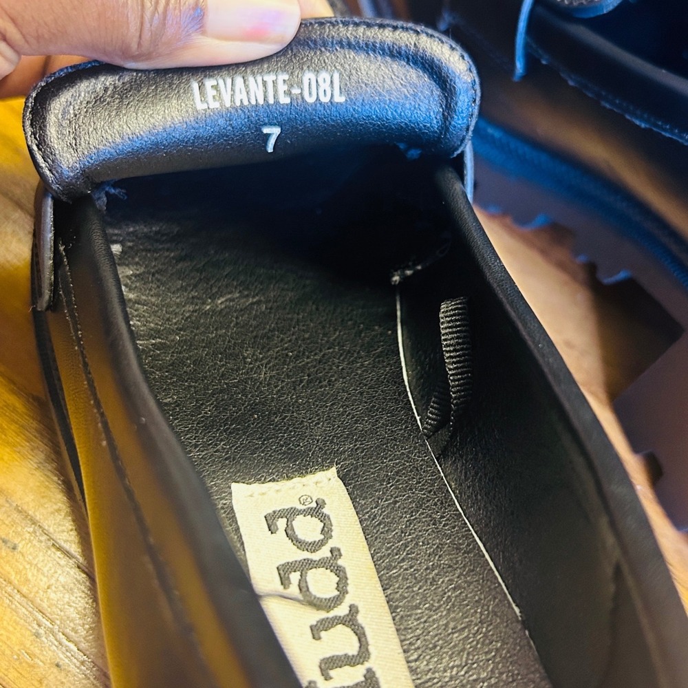 Mudd Black Chunky Lug Heel Loafers - Picture 11 of 13